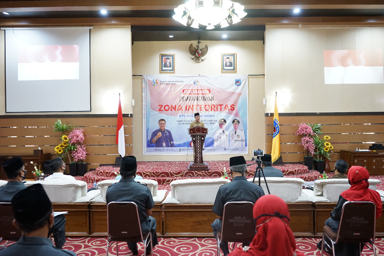 Walikota Mataram Hadiri Pencanangan Wilayah Bebas Korupsi dan Wilayah Birokrasi Bersih dan Melayani (WBBM) BPS Kota Mataram