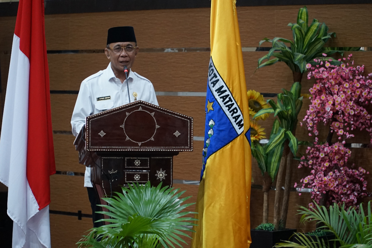 Walikota Sampaikan Pidato Atas Telah Disetujuinya Nota Keuangan Dan Rancangan Perubahan APBD Kota Mataram TA 2020