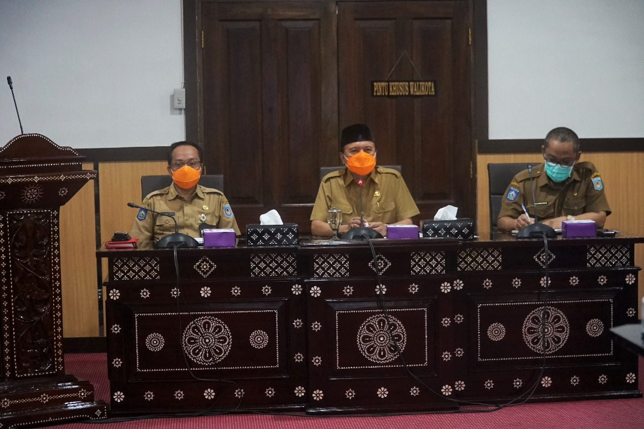 Sekda Kota Mataram Pimpin Rakor Evaluasi Pelaksanaan APBD Kota Mataram
