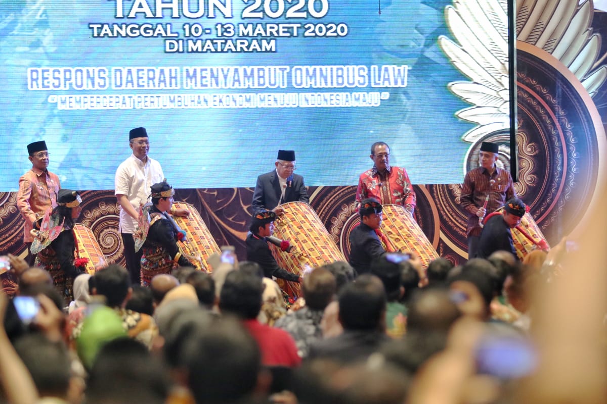 Wali Kota Mataram Hadiri Munas V ADEKSI Tahun 2020