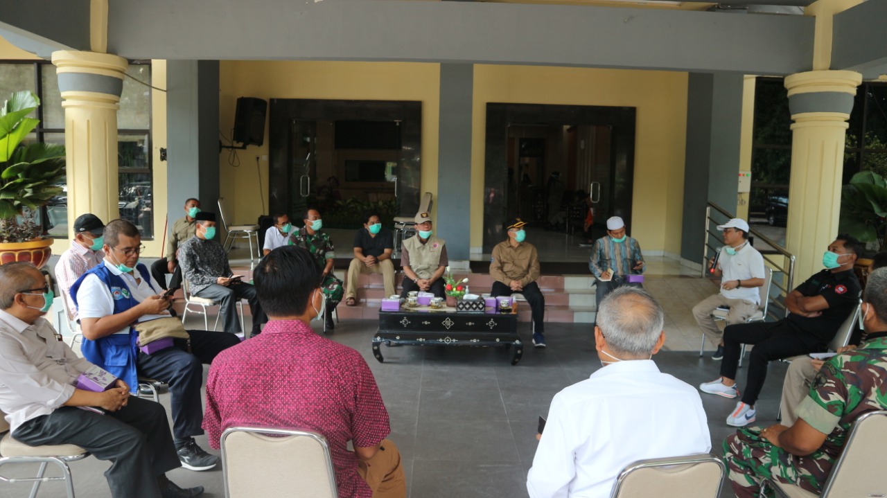 Rapat Percepatan Penanggulangan Covid-19 Kota Mataram