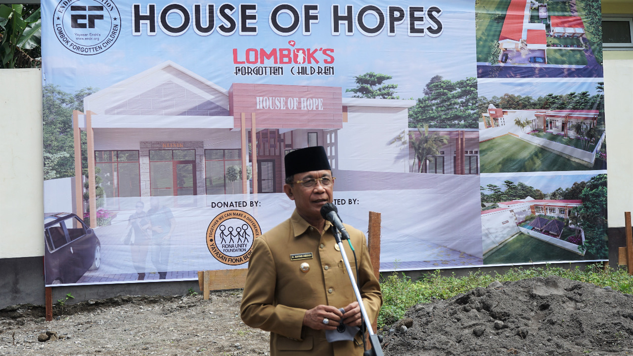 Pelatakan Batu Pertama Rumah Singgah (House Of Hope) Endri Foundation