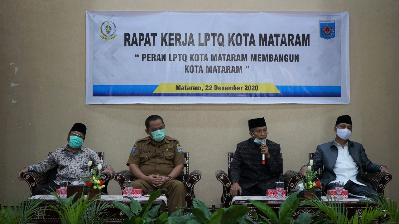 Asisten II Buka Rapat Kerja Lembaga Pengembangan Tilawatil Qur'an (LPTQ) Kota Mataram